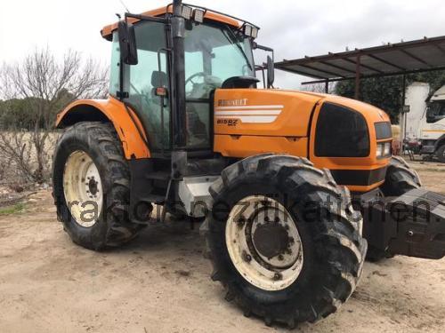 Renault Ares 815 RZ technische daten 